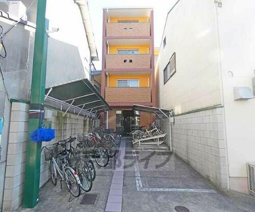 京都府京都市上京区今小路通七本松西入２丁目東今小路町 築25年11ヶ月 4階建