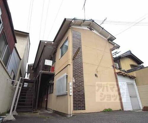 京都府京都市山科区御陵岡町 築56年8ヶ月 2階建