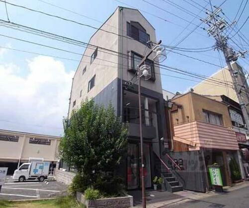 京都府京都市山科区竹鼻竹ノ街道町 築19年3ヶ月 4階建