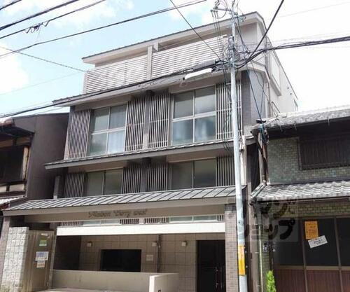 京都府京都市下京区艮町 築17年11ヶ月 4階建