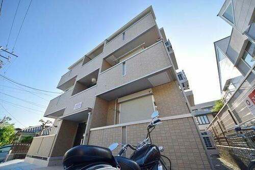 神奈川県鎌倉市大町２丁目 賃貸アパート