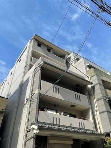 コンフォレスト三条 6階建