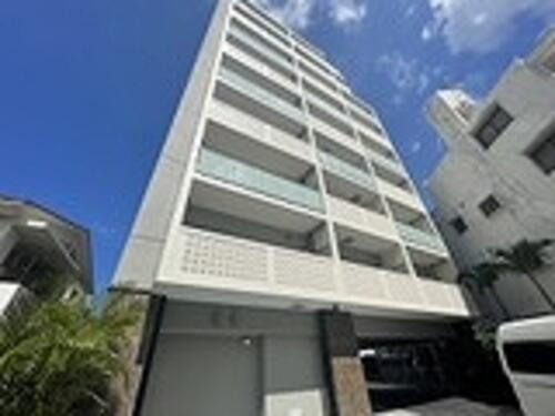 沖縄県那覇市壺屋１丁目 9階建 