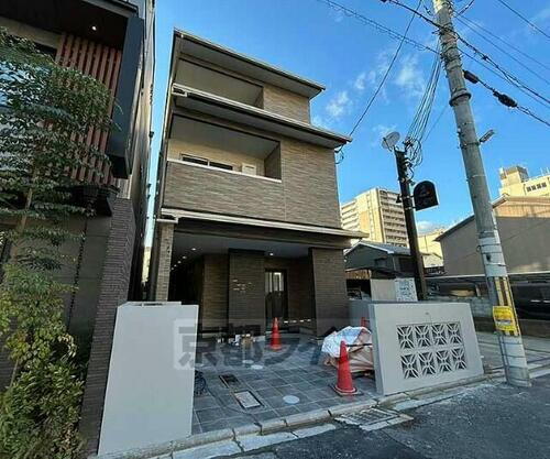 Ｃｏｍｆｙ　Ｃｏｕｒｔ五条西洞院