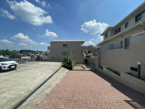 愛知県名古屋市天白区表山２丁目 賃貸マンション