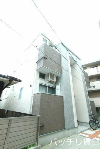 ボヌール六本松 2階建