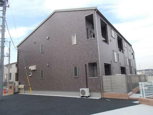 神奈川県横浜市泉区岡津町 賃貸アパート