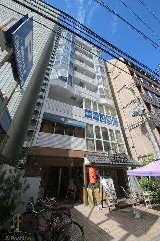 大阪府大阪市中央区備後町４丁目 10階建