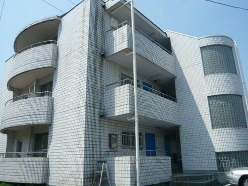 東京都福生市武蔵野台１丁目 賃貸マンション