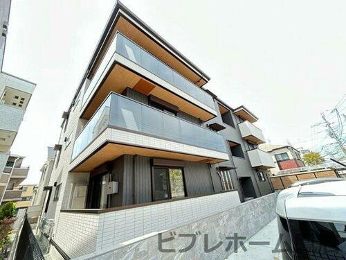 大阪府堺市西区浜寺諏訪森町西３丁 築1年未満 3階建
