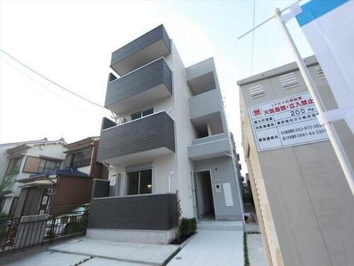愛知県名古屋市南区駈上１丁目 3階建 築8年