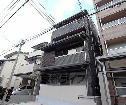 京都府京都市中京区最上町 築9年6ヶ月 4階建