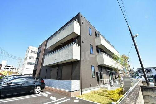 千葉県船橋市海神１丁目 築5年10ヶ月 3階建