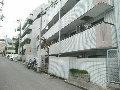 メゾン・ド・エクラン