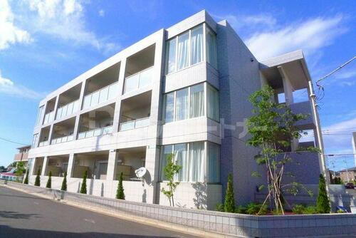 千葉県流山市おおたかの森北２丁目 築11年10ヶ月 3階建