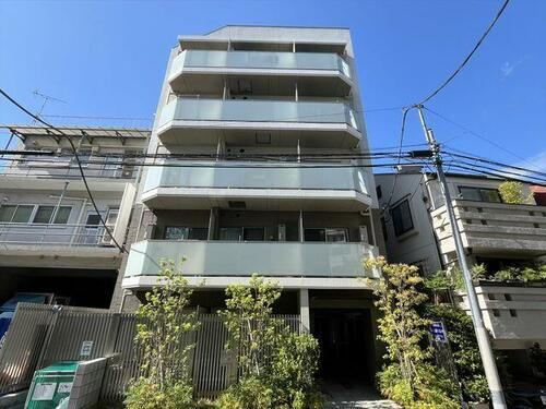 東京都新宿区南元町 賃貸マンション