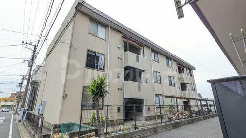 千葉県船橋市本郷町 3階建 築37年9ヶ月