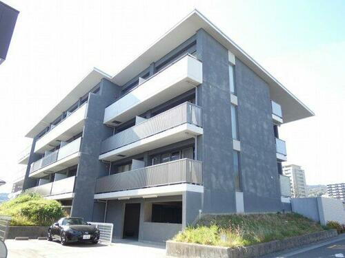 大阪府茨木市彩都あさぎ５丁目 築19年10ヶ月 地上3階地下1階建