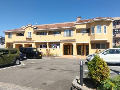 愛媛県松山市中村５丁目 賃貸アパート