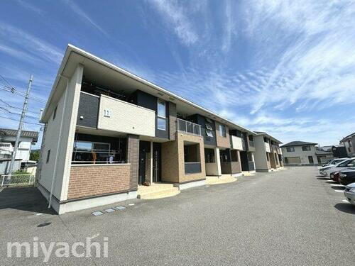 徳島県徳島市八万町川南 2階建 築8年10ヶ月