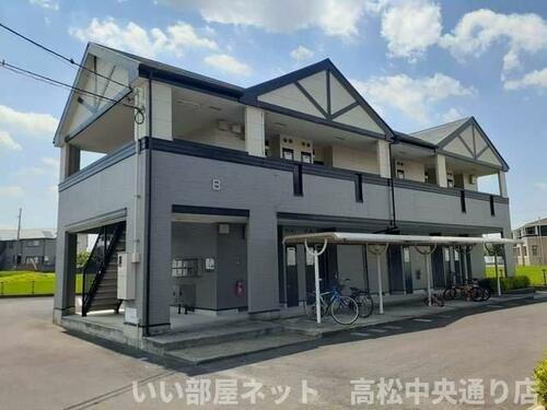 香川県高松市仏生山町甲 賃貸アパート