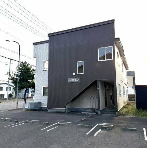 北海道登別市美園町３丁目 賃貸アパート