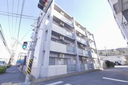 Ｃｈｅｓｓ　Ｈｉｌｌｓ 4階建