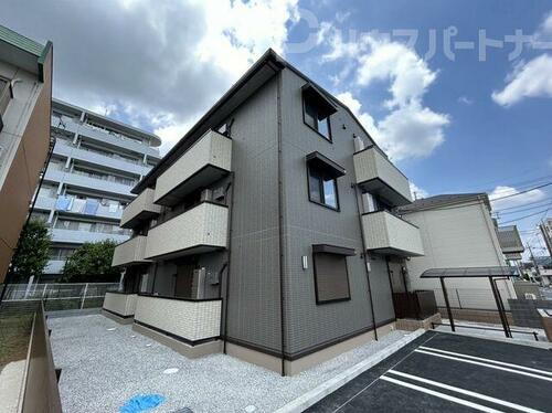 千葉県柏市豊町１丁目 築2年7ヶ月 3階建