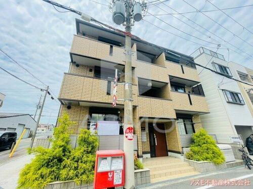 大阪府大阪市城東区東中浜１丁目 築7年11ヶ月 3階建