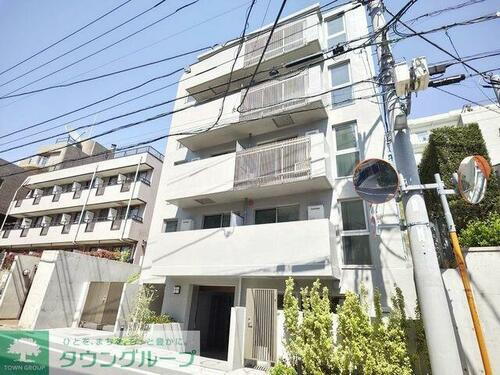 エクセルシオール目黒三田 4階建