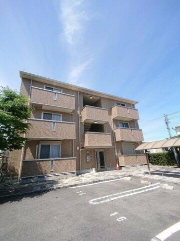 大阪府泉大津市助松町３丁目 賃貸アパート