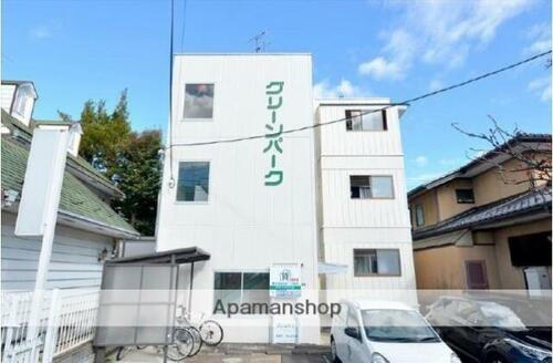 福島県郡山市桑野２丁目 3階建