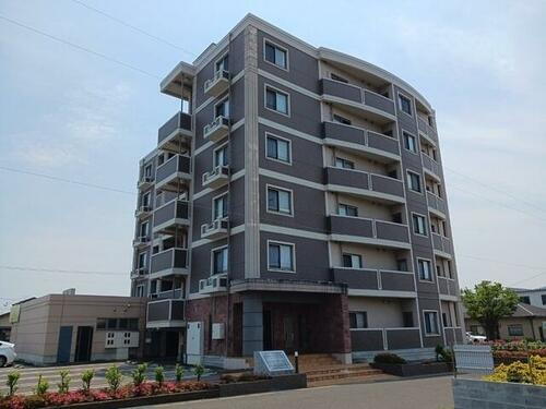 福島県福島市南矢野目字道下 賃貸マンション