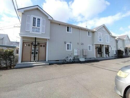 愛媛県松山市余戸南５丁目 賃貸アパート