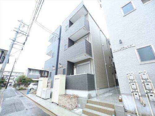 愛知県名古屋市北区水切町６丁目 3階建 築2年8ヶ月