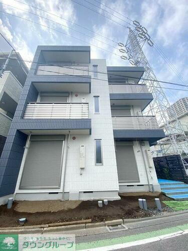 埼玉県さいたま市中央区下落合４丁目 3階建 築3年6ヶ月