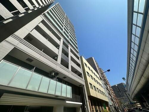 エスリード神戸海岸通 15階建