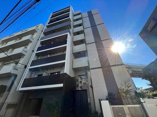 東京都墨田区両国１丁目 9階建