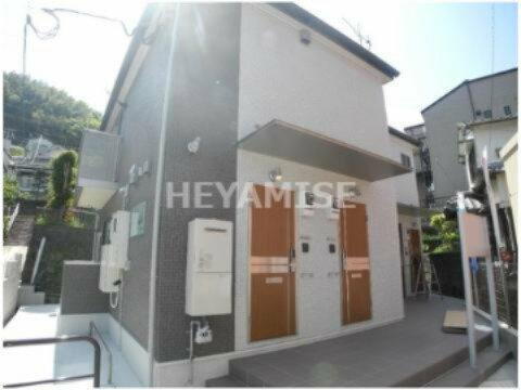長崎県長崎市本尾町 2階建