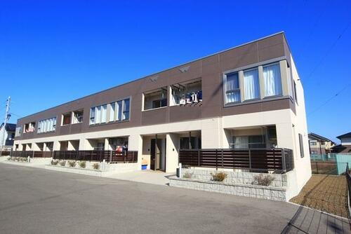 愛媛県松山市針田町 賃貸アパート