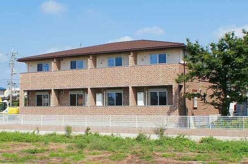 群馬県伊勢崎市新栄町 賃貸アパート