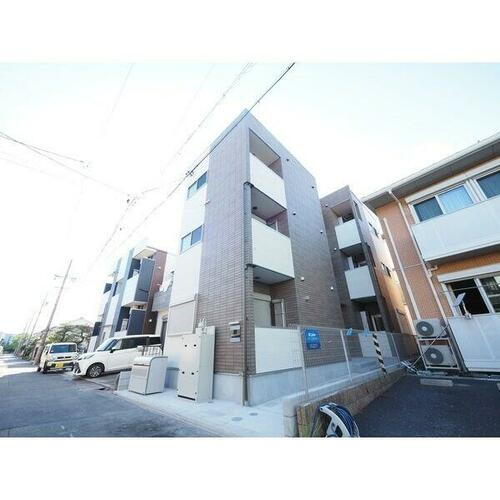 愛知県名古屋市中川区柳田町１丁目 3階建