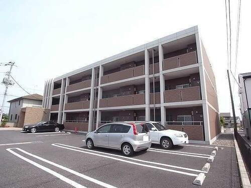 栃木県河内郡上三川町しらさぎ３丁目 賃貸マンション