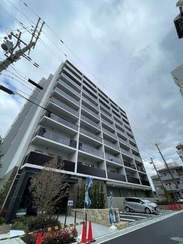 大阪府吹田市垂水町３丁目 10階建