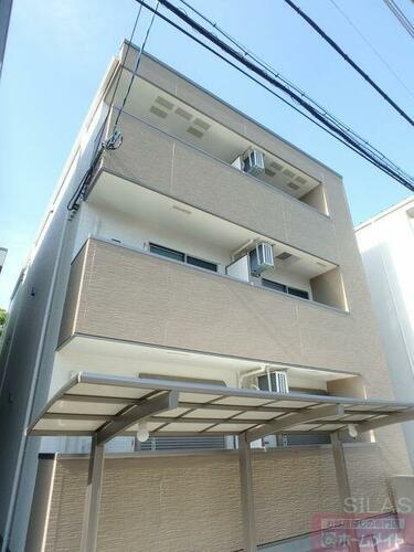 大阪府大阪市平野区長吉長原１丁目 築8年8ヶ月 3階建