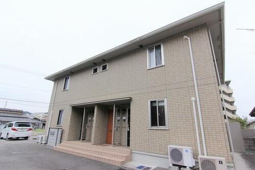 愛媛県松山市松ノ木１丁目 賃貸アパート