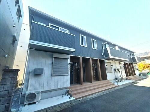 埼玉県越谷市南越谷５丁目  2階建