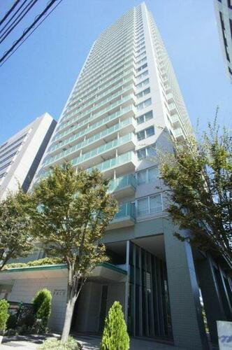 東京都港区港南２丁目 築20年4ヶ月 30階建