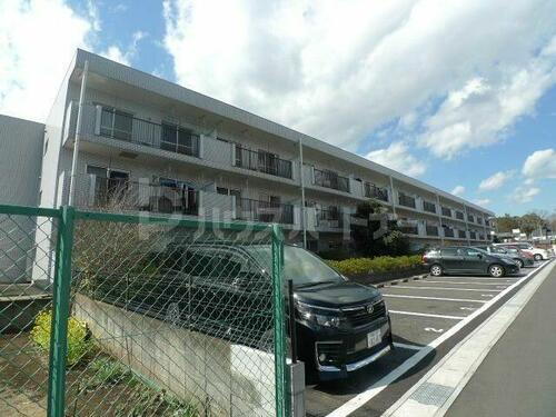 千葉県流山市三輪野山２丁目 3階建 築34年1ヶ月