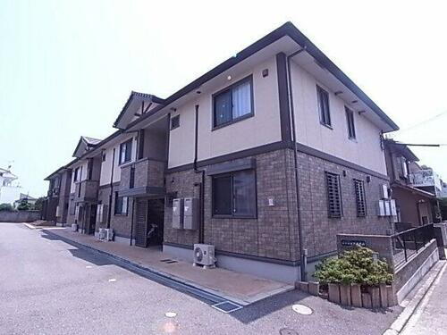 シーショア五色山Ａ棟 2階建